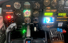 Load image into Gallery viewer, PA31 avionics - close up